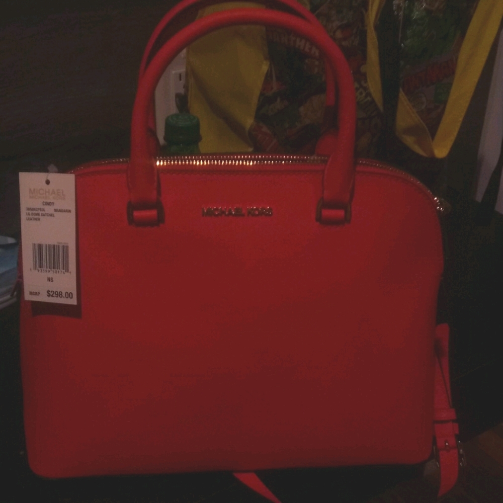 Micheal kors purse